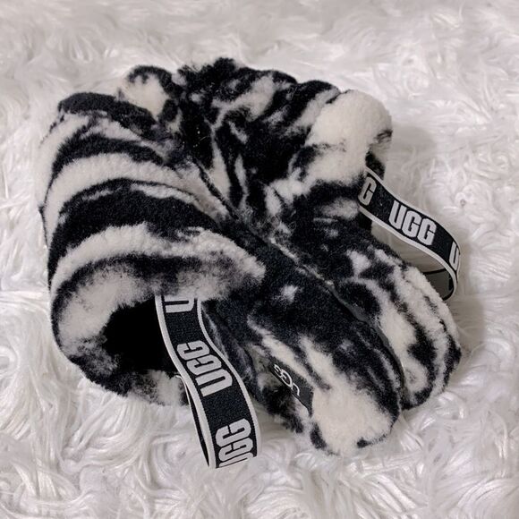 UGG shearling sandals black/white elastic straps women sz 6-see meas - Picture 8 of 12